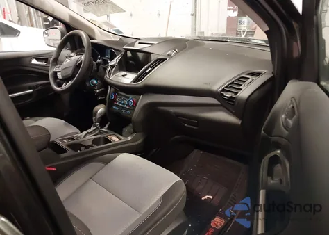 2018 Ford Escape Se from USA, damaged, VIN 1FMCU0GD0JUC18438